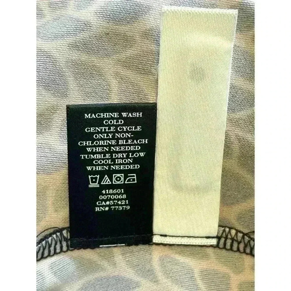 NWT Ann Taylor Navy/Tan Print long Sleeve Stretch Knit V-Neck Wrap Dress size 2 - Picture 5 of 5